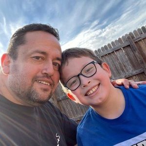 Meet your Posher, Elvis